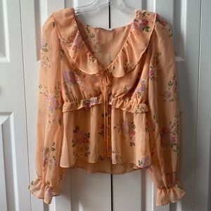 ❗️SOLD❗️Floral blouse top